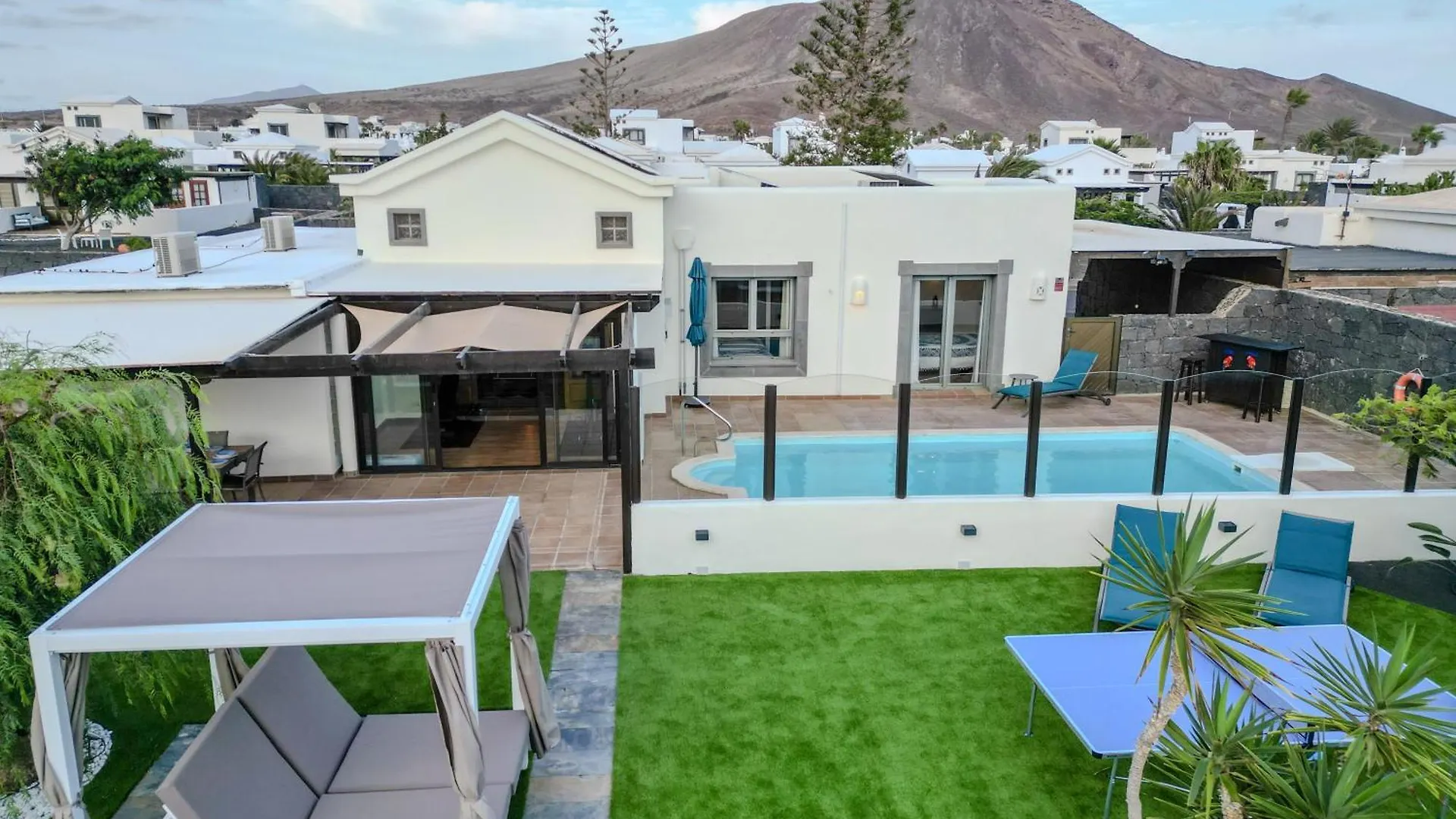 Casa Carla Villa Playa Blanca  Spain